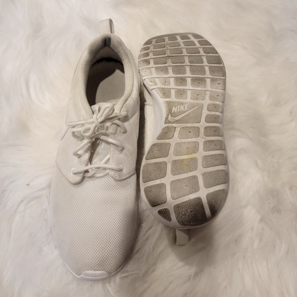 Womens nike Roche (authentic) - Picture 3 of 4